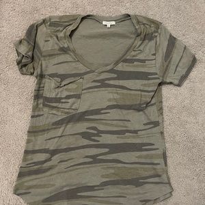 Z supply camo V neck